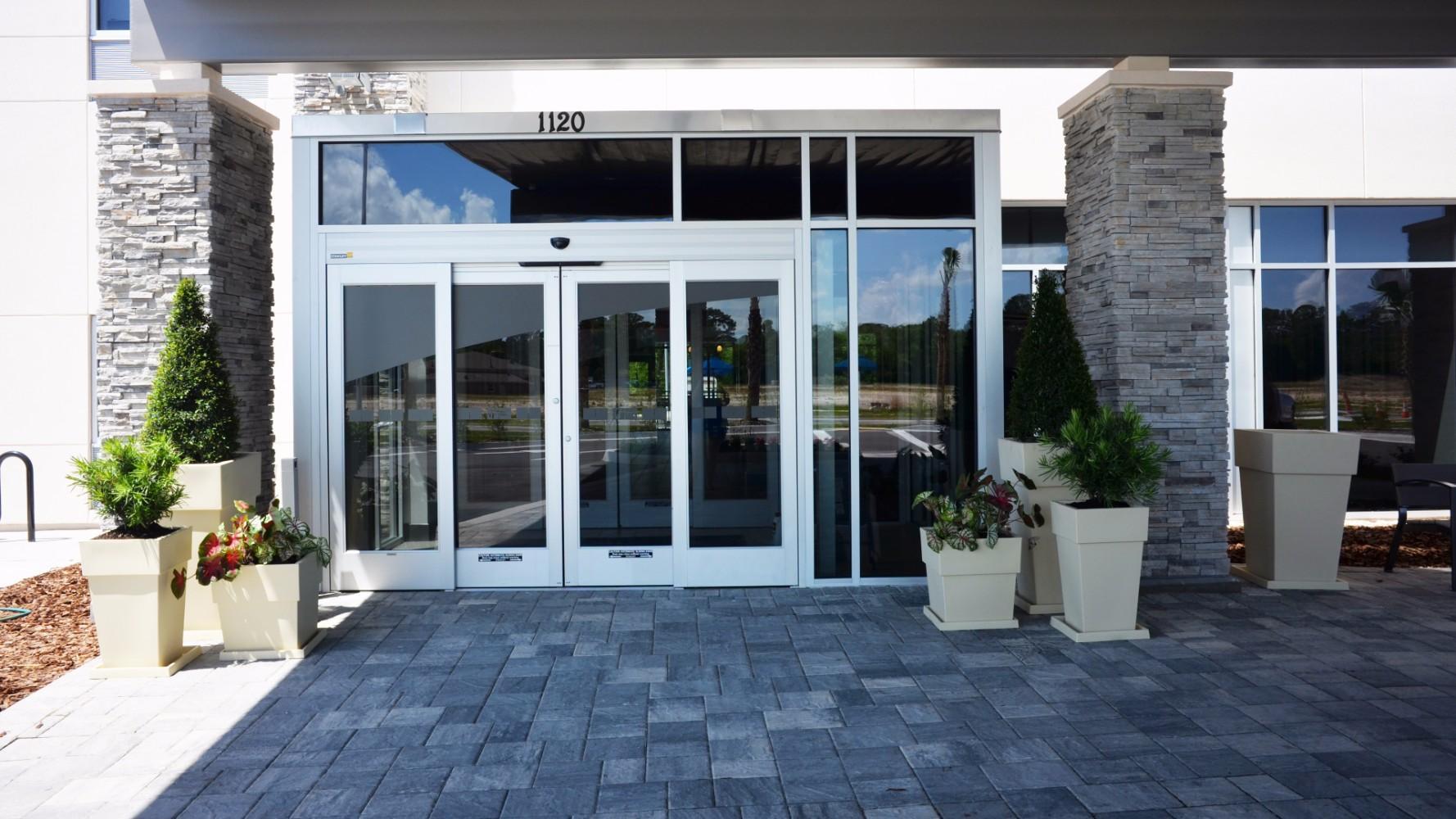 Holiday Inn Express & Suites - Jacksonville W - I295 And I10 By Ihg Exterior foto